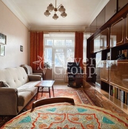 Продажа 3-комн квартиры на вторичном рынке Заневский пр-кт,  д. 13