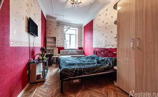 Продажа 3-комн квартиры на вторичном рынке Московский пр-кт,  д. 182