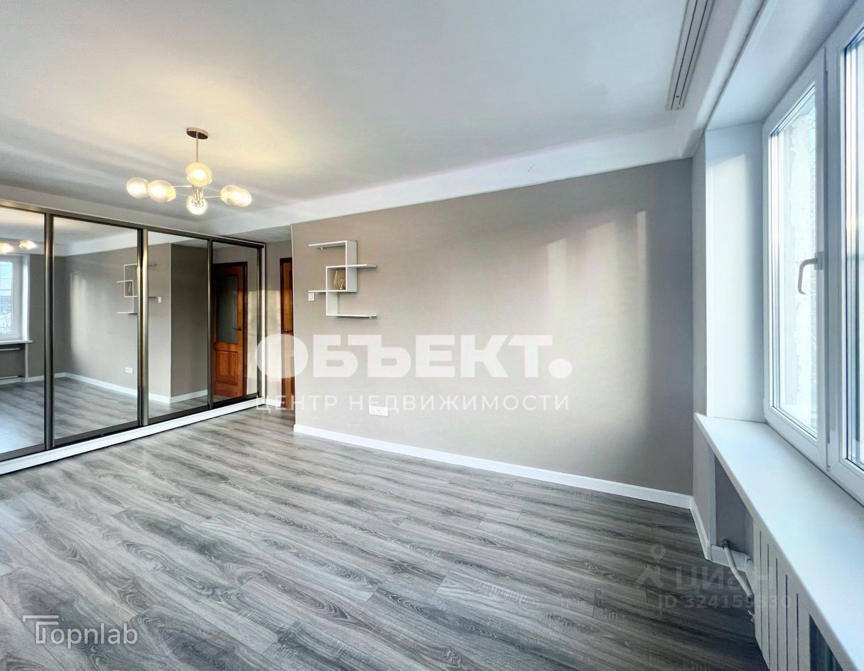 Продажа 2-комн квартиры на вторичном рынке проспект Маршала Жукова, 72К4