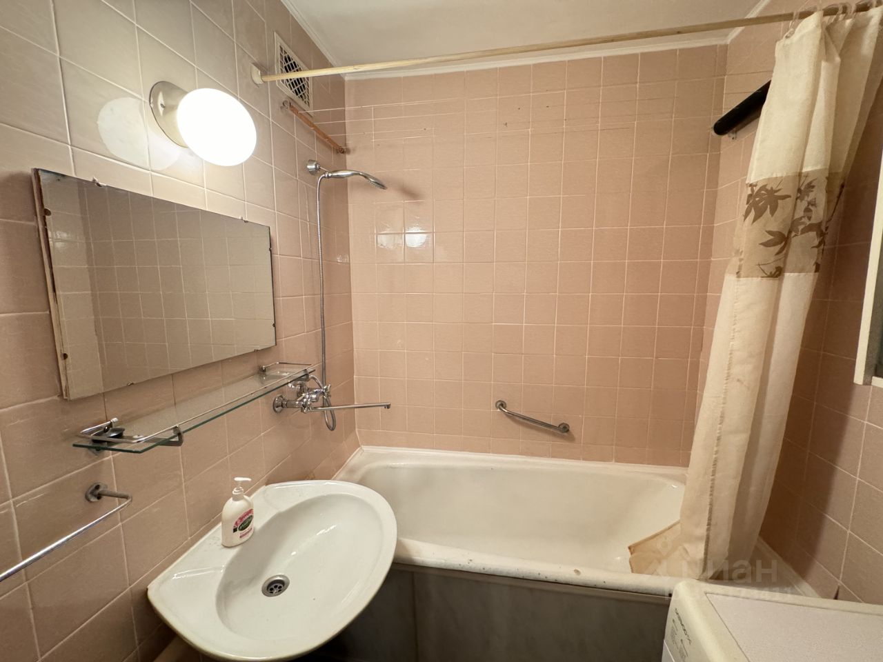 Аренда 1-комн квартиры на вторичном рынке улица Коненкова,  д. 5