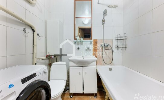 Продажа 1-комн квартиры на вторичном рынке Мытищи г, Академика Каргина ул,  д. 38 к4