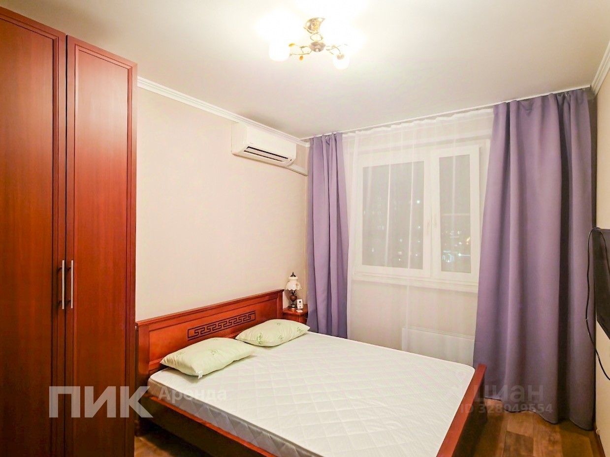 Аренда 2-комн квартиры на вторичном рынке улица Санникова, 3К1