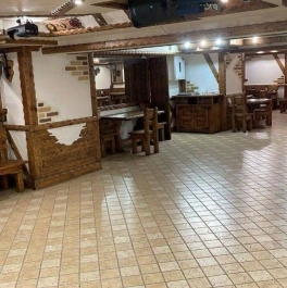 Аренда торгового помещения Уральская ул,  д. 17