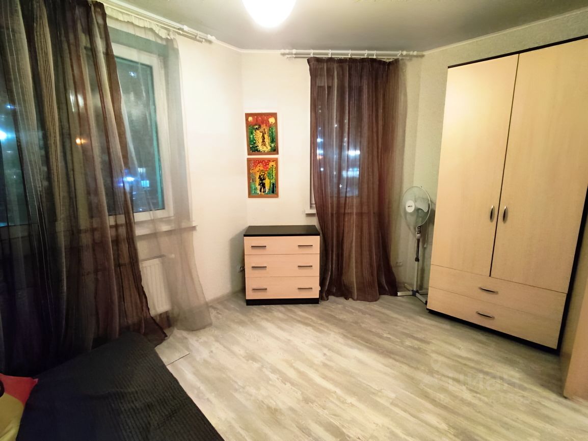 Аренда 1-комн квартиры на вторичном рынке Реутов, Юбилейный проспект, 63