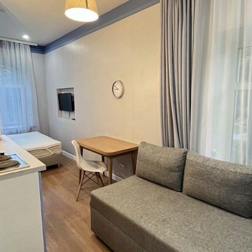 Студия улица Михайлова, 8