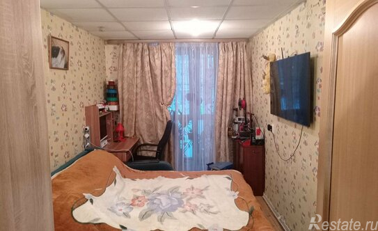 Продажа 3-комн квартиры на вторичном рынке Колпино г, Трудящихся б-р,  д. 13