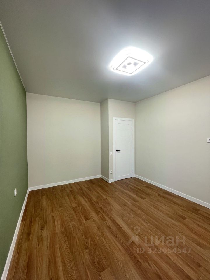 Продажа 3-комн квартиры на вторичном рынке Город-событие мкр, с. Лайково, 17