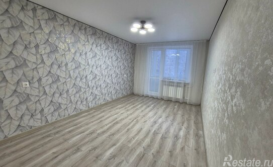 Продажа 2-комн квартиры на вторичном рынке Лобня г, Чкалова ул,  д. 17