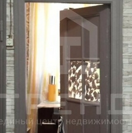 Продажа 4-комн квартиры на вторичном рынке ул Лётчика Пилютова,  д. 12