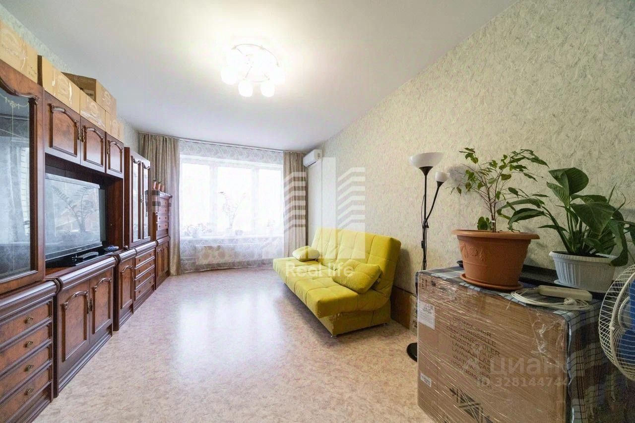 Продажа 1-комн квартиры на вторичном рынке Западный мкр, улица Лунная, 25к3
