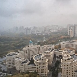 Продажа 4-комн квартиры на вторичном рынке Озёрная улица,  д. к2