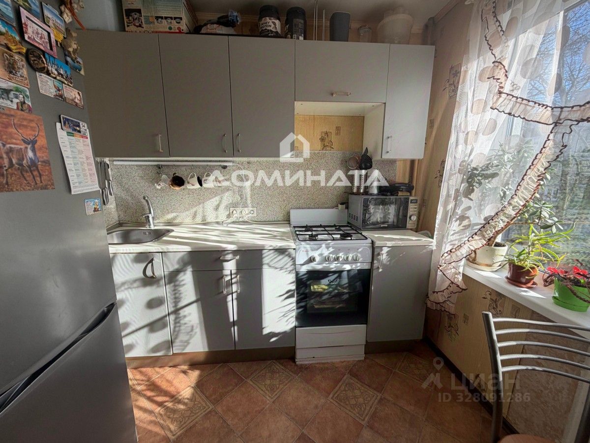 Продажа 2-комн квартиры на вторичном рынке Металлистов пр-кт,  д. 108