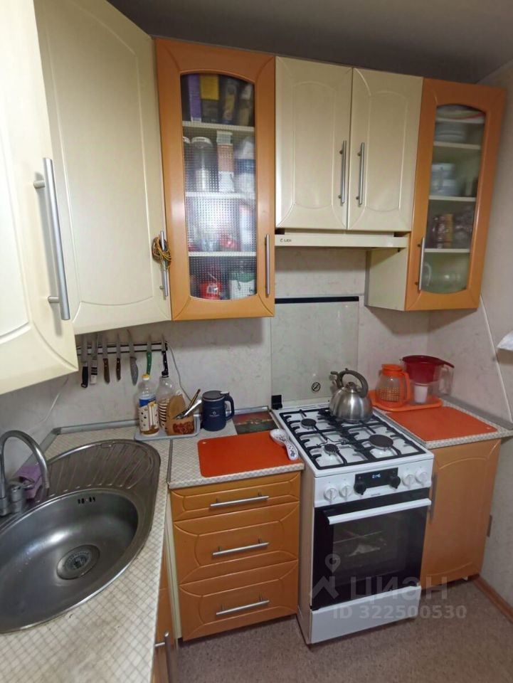 Продажа 4-комн квартиры на вторичном рынке проспект Ветеранов, 67К4