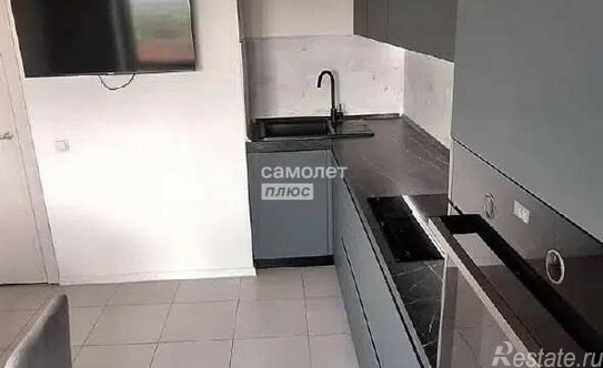 Продажа 3-комн квартиры на вторичном рынке ул Пяловская,  д. 8