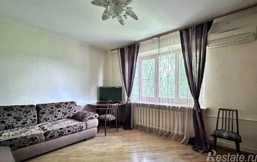 Продажа 2-комн квартиры на вторичном рынке Хамовнический Вал ул,  д. 10