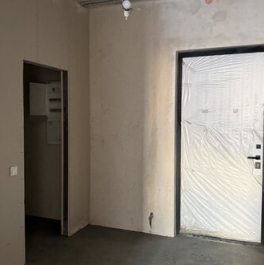Продажа 2-комн квартиры на вторичном рынке Малоохтинский пр-кт,  д. 68а