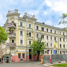 Продажа 2-комн квартиры на вторичном рынке Чудов Б. пер
