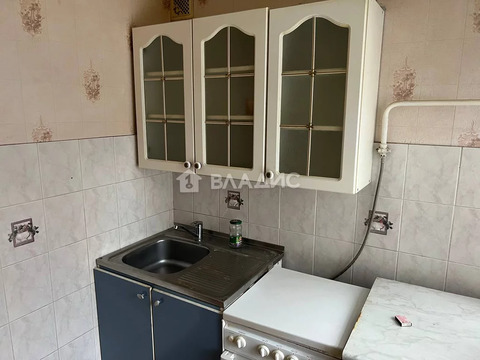 Продажа 2-комн квартиры на вторичном рынке Химки, Зелёная улица,  д. 9