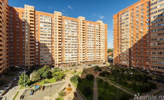 Продажа 3-комн квартиры на вторичном рынке Новое Павлино, Троицкая улица,  д. 2