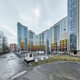 Продажа 3-комн квартиры на вторичном рынке Солнечногорск, улица Драгунского,  д. 24