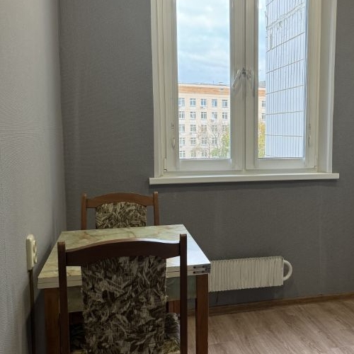 2-комн квартира улица Олений Вал, 24К2