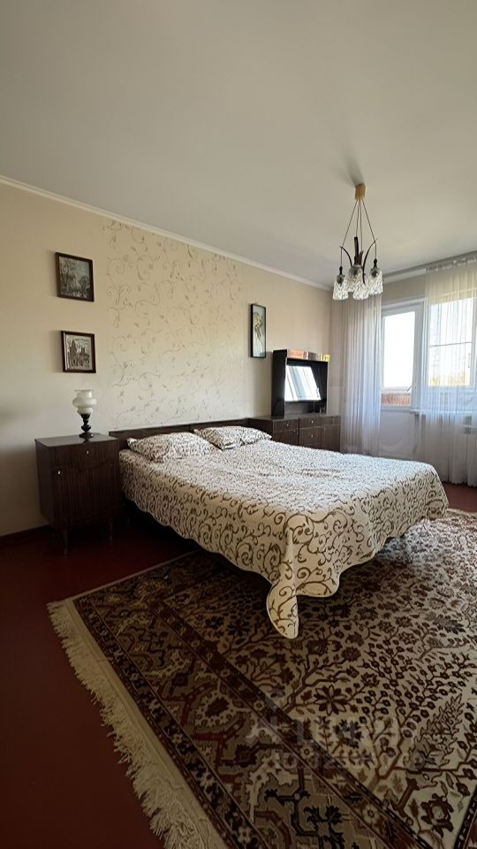 Продажа 3-комн квартиры на вторичном рынке пос. Сергиевский, улица Центральная, 39