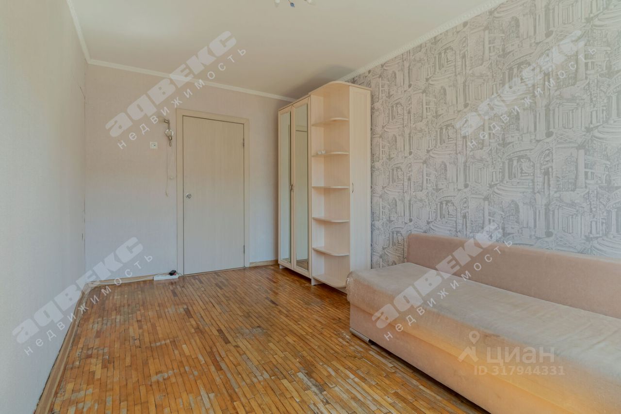 Продажа комнаты Бухарестская улица, 72К1