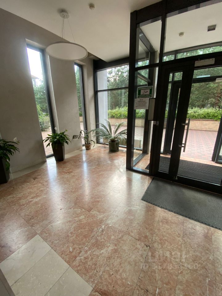 Продажа 2-комн квартиры на вторичном рынке проспект Маршала Жукова, 43к5