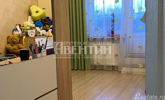 Продажа 4-комн квартиры на вторичном рынке Утиная 1-я ул,  д. 19