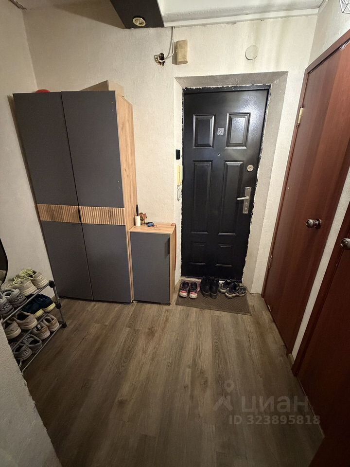 Продажа 1-комн квартиры на вторичном рынке Тихорецкий проспект, 27К2