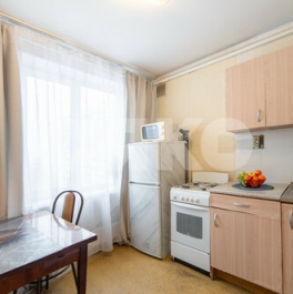 Продажа 1-комн квартиры на вторичном рынке Совхозная улица,  д. 8