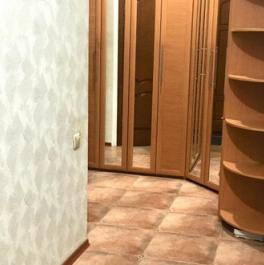 Продажа 2-комн квартиры на вторичном рынке Родионовская улица,  д. 2