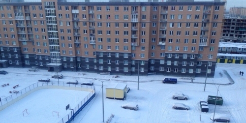 3-комн квартира угол между Шушары п и Пушкин г, Колпинское ш,  д. 36,  к. 1