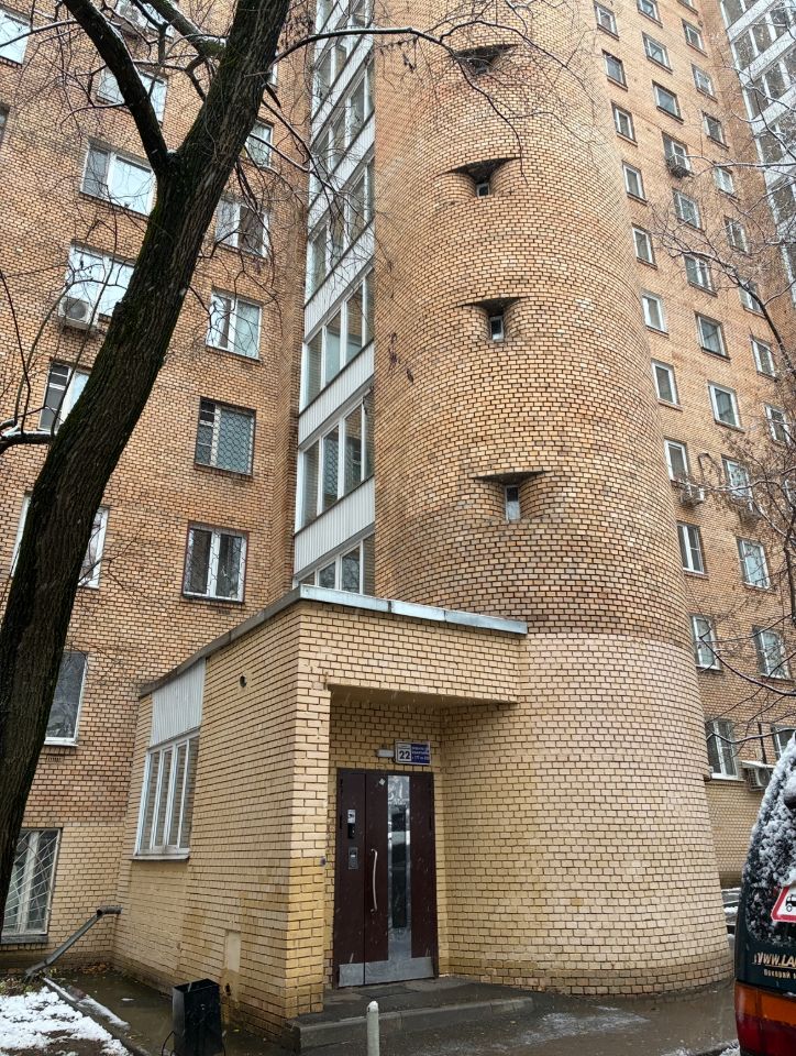 Продажа 2-комн квартиры на вторичном рынке Нахимовский проспект, 22