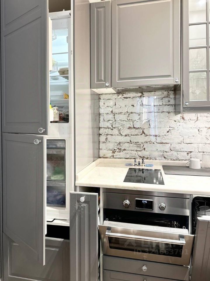 Продажа 2-комн квартиры на вторичном рынке улица Чайковского, 36