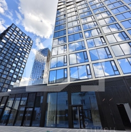 Продажа торгового помещения Летниковская улица,  д. 10 с1