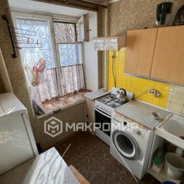 Продажа 2-комн квартиры на вторичном рынке Парковая 8-я ул