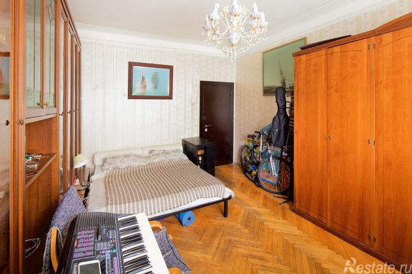 Продажа 4-комн квартиры на вторичном рынке Хавская ул,  д. 3