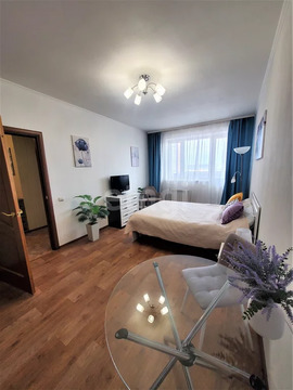 Продажа 1-комн квартиры на вторичном рынке Лобня, ул. Текстильная,  д. 18