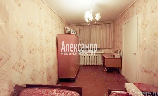 Продажа 2-комн квартиры на вторичном рынке Выборг, ул Приморская,  д. 28