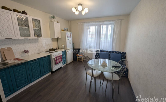 Продажа 2-комн квартиры на вторичном рынке Павловский Посад г, Вокзальная ул,  д. 3