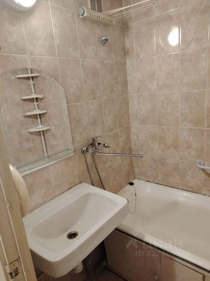 Продажа 1-комн квартиры на вторичном рынке Пушкин, Петербургское шоссе, 13/1