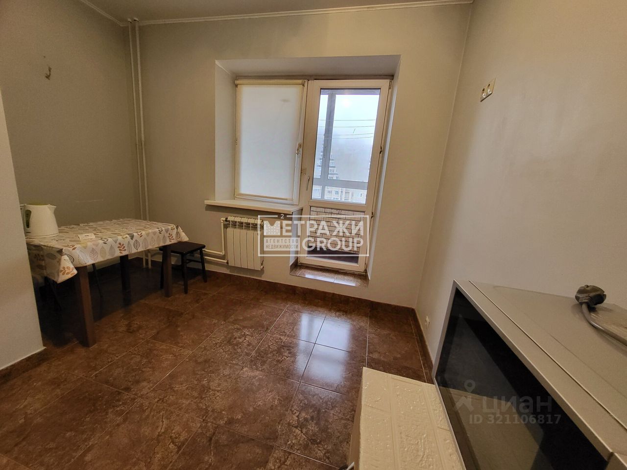 Продажа 1-комн квартиры на вторичном рынке Аничково пгт, 4