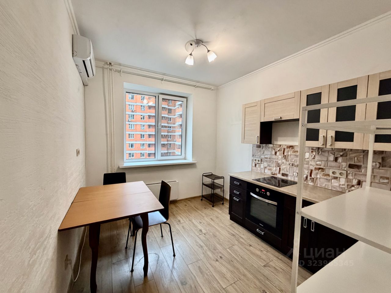 Продажа 2-комн квартиры на вторичном рынке улица Павла Андреева, 4