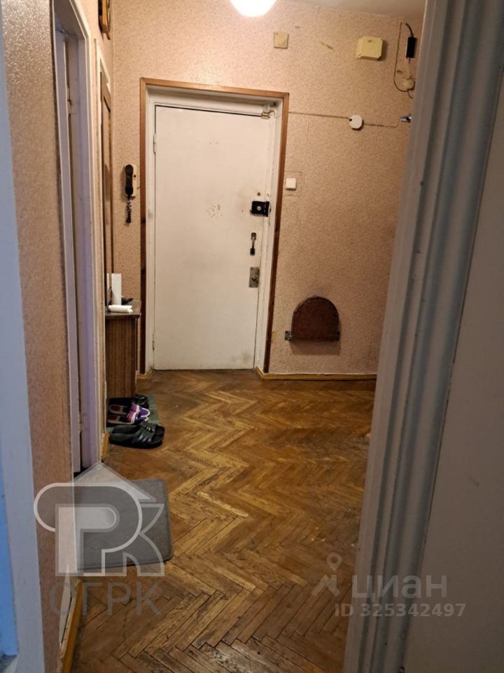Продажа 3-комн квартиры на вторичном рынке улица Мишина, 12