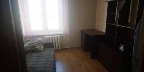 2-комн квартира ул Богданова,  д. 32