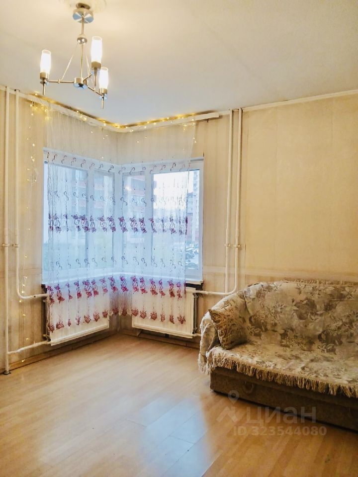 Аренда 1-комн квартиры на вторичном рынке Кондратьевский проспект, 64к4