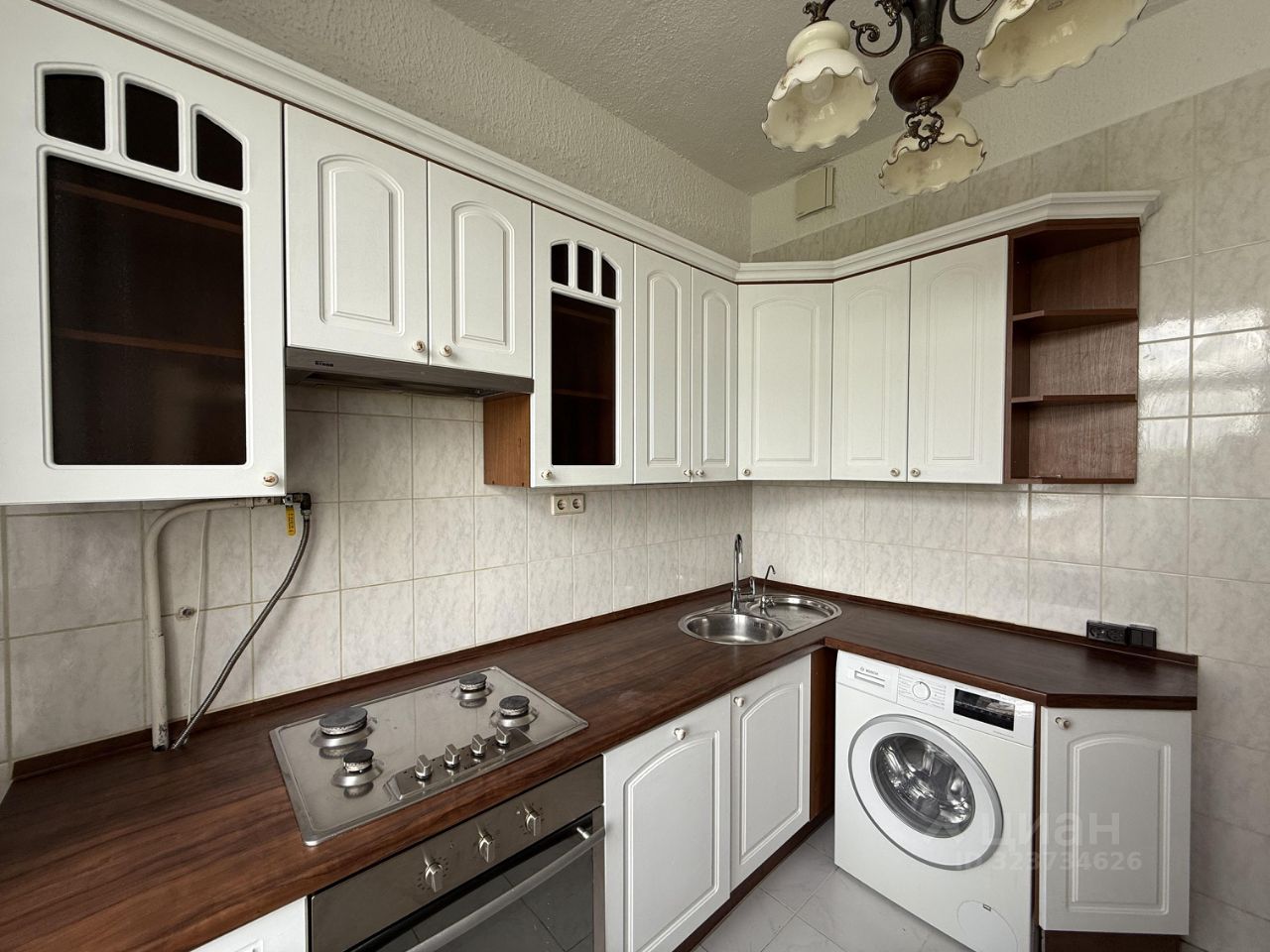 Продажа 3-комн квартиры на вторичном рынке улица Усиевича, 16