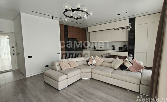 Продажа 3-комн квартиры на вторичном рынке Ореховый б-р