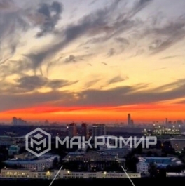 Продажа 4-комн квартиры на вторичном рынке 60-летия Октября пр-кт,  д. 17